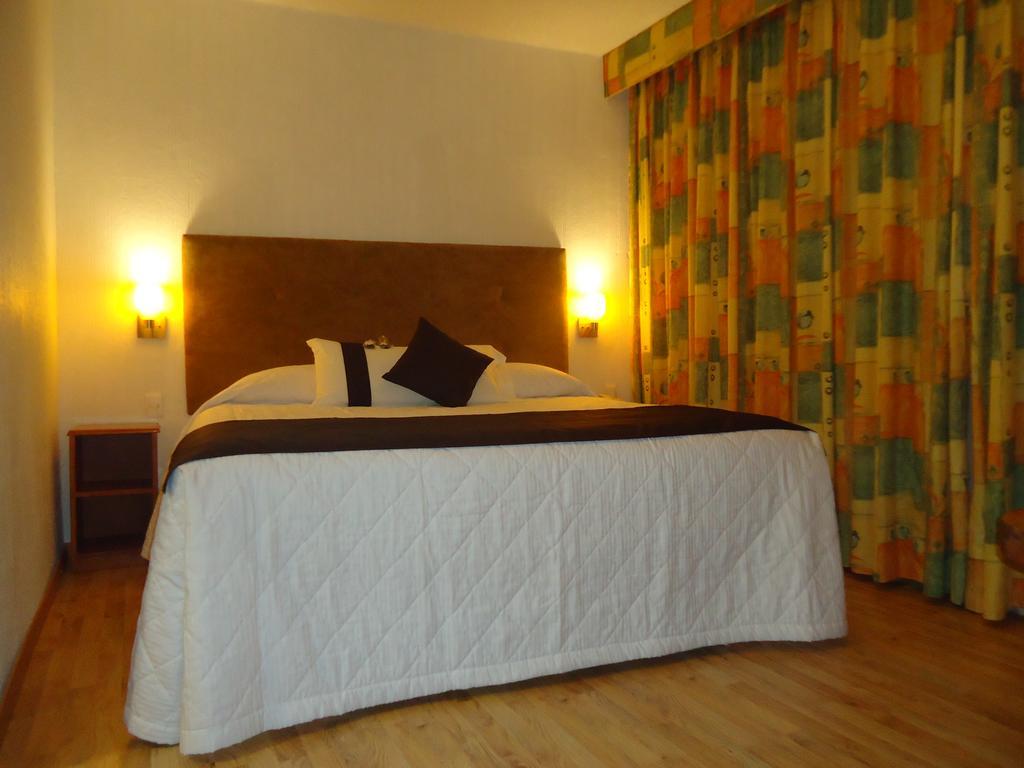 Hotel Villa De Cortez Xicotepec de Juarez Extérieur photo